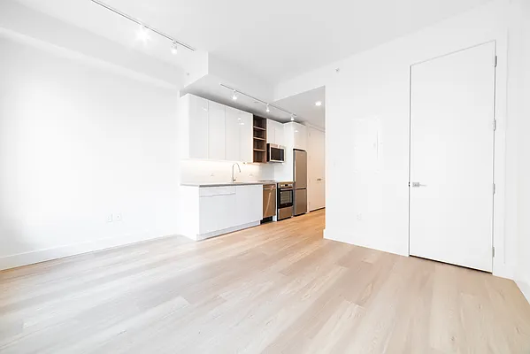 Rented by Key City Capital Inc | media 6