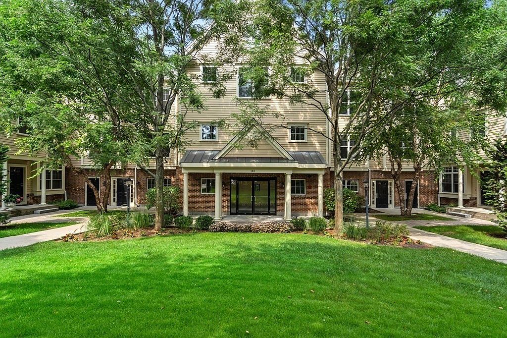 142 Bigelow St UNIT 203, Brighton, MA 02135 MLS 73159339 Zillow