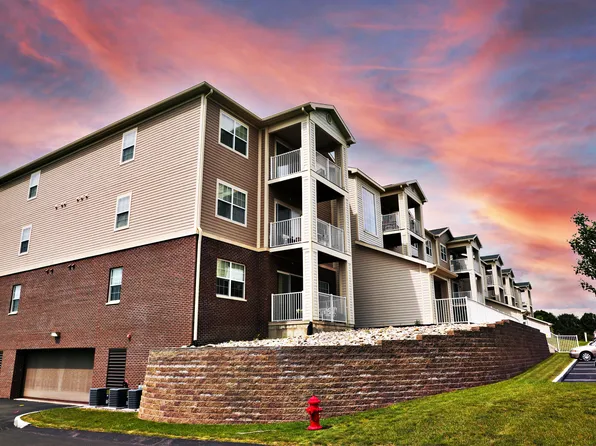 Stonegate Apartments
