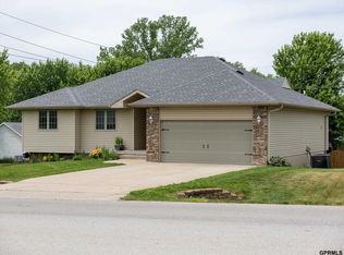 8510 12th Ave, Plattsmouth, NE 68048