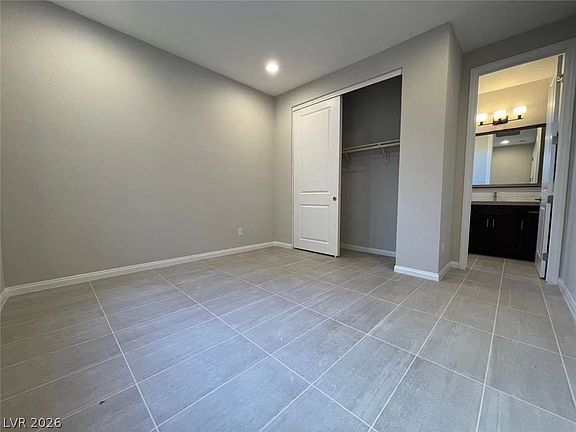4th image of 11 Rancho Maria St