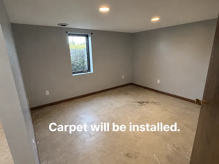 305 Beverly Rd — Photo 9