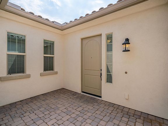 4th image of 9207 W Robin Ln
