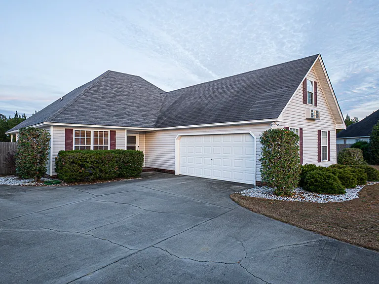 2715 Amidala Ln — Photo 3
