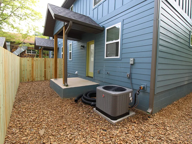 373 S Willow Avenueapt #1 — Photo 25