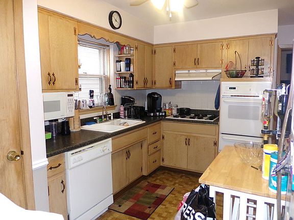 4th image of 5293 N Luna Ave