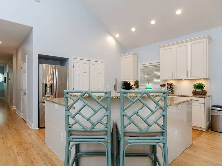 4 S Ridge Ln — Photo 10