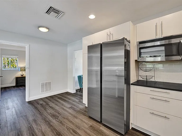 3730 SW 47th Ct — Photo 33