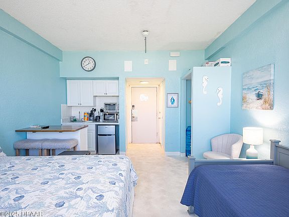 4th image of 2301 S Atlantic Ave #133