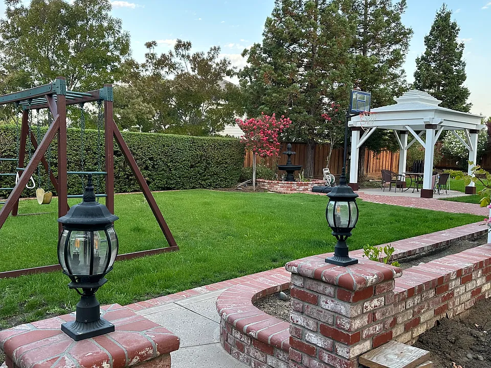 7022 Heartland Way