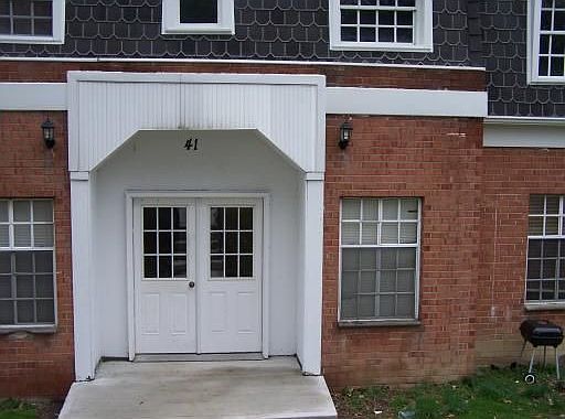 1st image of 41 Cedar Ln #G