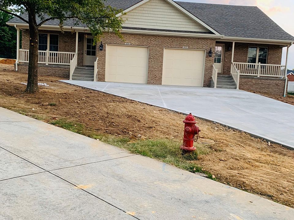 1st image of 435 Hamlett Dr E