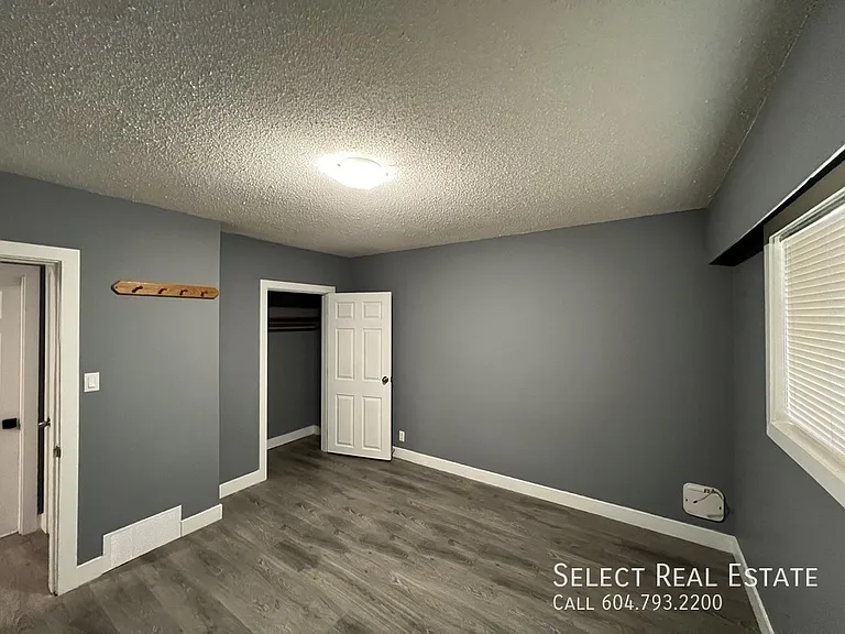 8565 Norman Cres #A — Photo 25