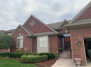 50303 Cheltenham Dr, Macomb, MI 48044