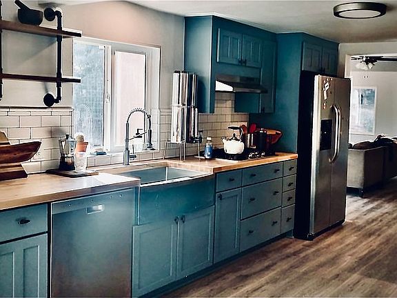2nd image of 12852 Lake Valley Ln