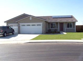 10626 Bremgarten Ct, Bakersfield, CA 93314