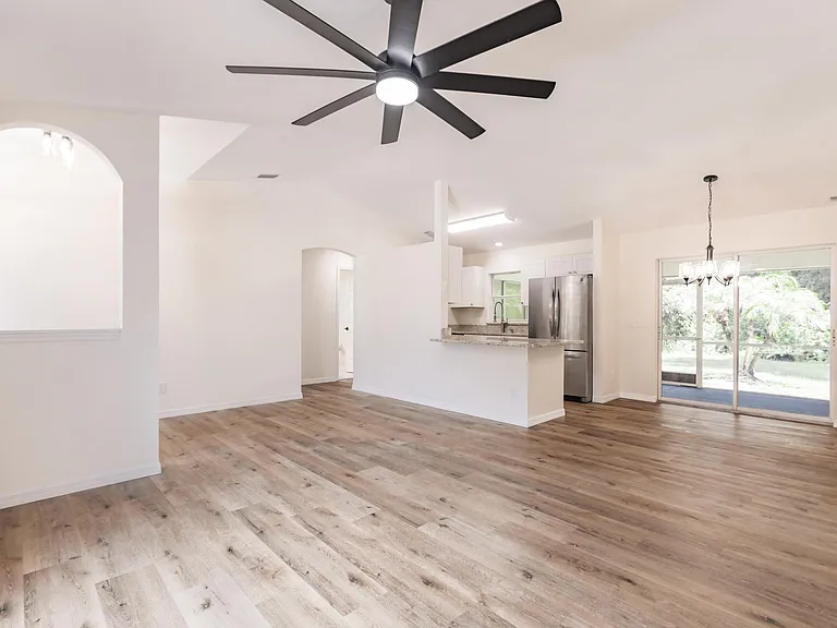 3488 Froude St — Photo 32