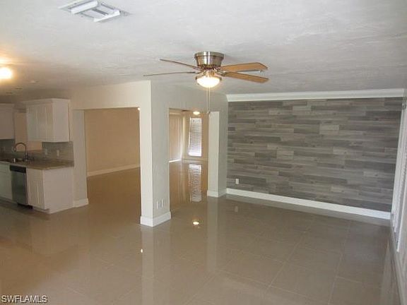 2nd image of 1004 Averly St