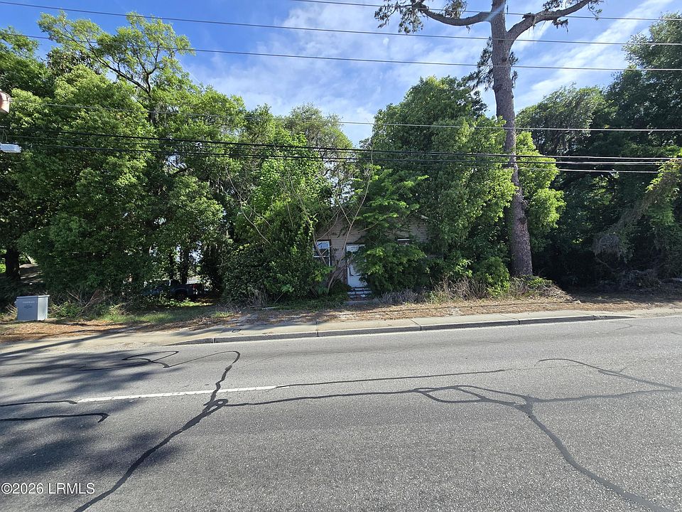 1st image of 3691 Trask Parkway