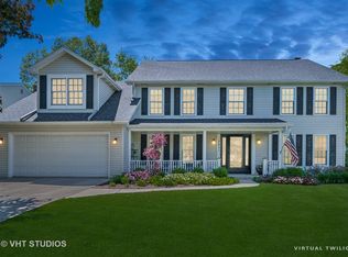 2851 Saint Anton Ct, Lisle, IL 60532