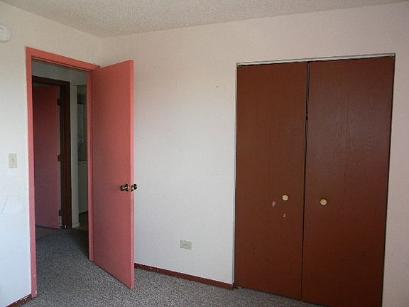4th image of 230 Klein Creek Ct APT E