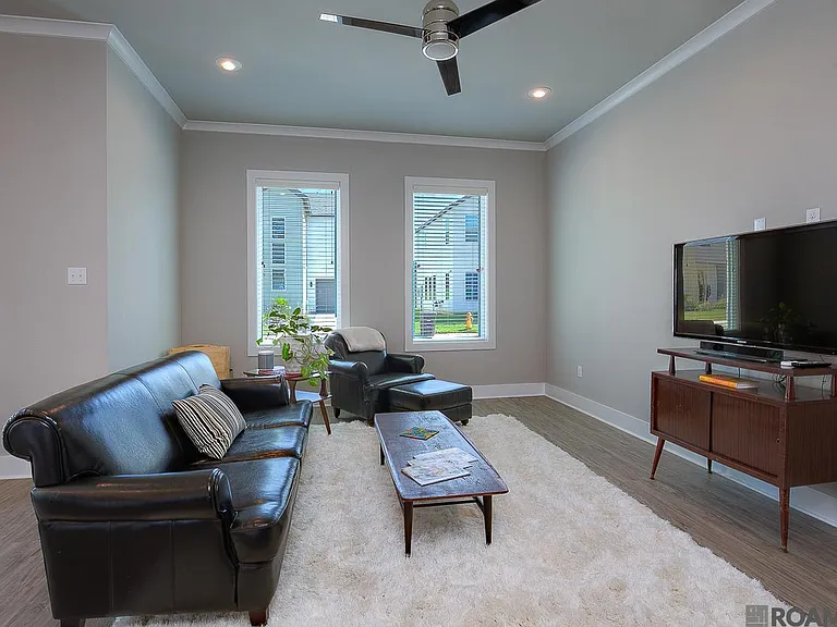 6946 Kodiak Dr — Photo 6