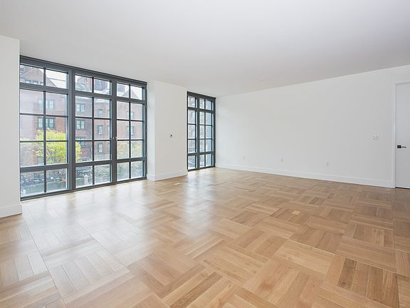3rd image of 500 W 21st St APT 3D