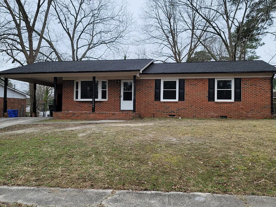 5349 Silver Pine Dr