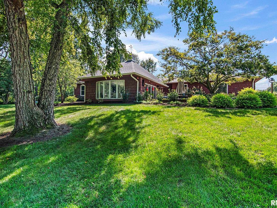 1st image of 673 Centerwood Dr