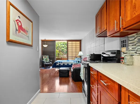 1700 Makiki St APT 222, Honolulu, HI 96822
