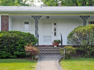 140 S Mountain Ave, Montclair, NJ 07042