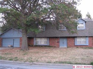 4737 S Hudson Pl, Tulsa, OK 74135