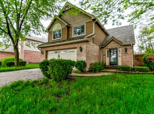 8308 Millbrook Dr, Downers Grove, IL 60516