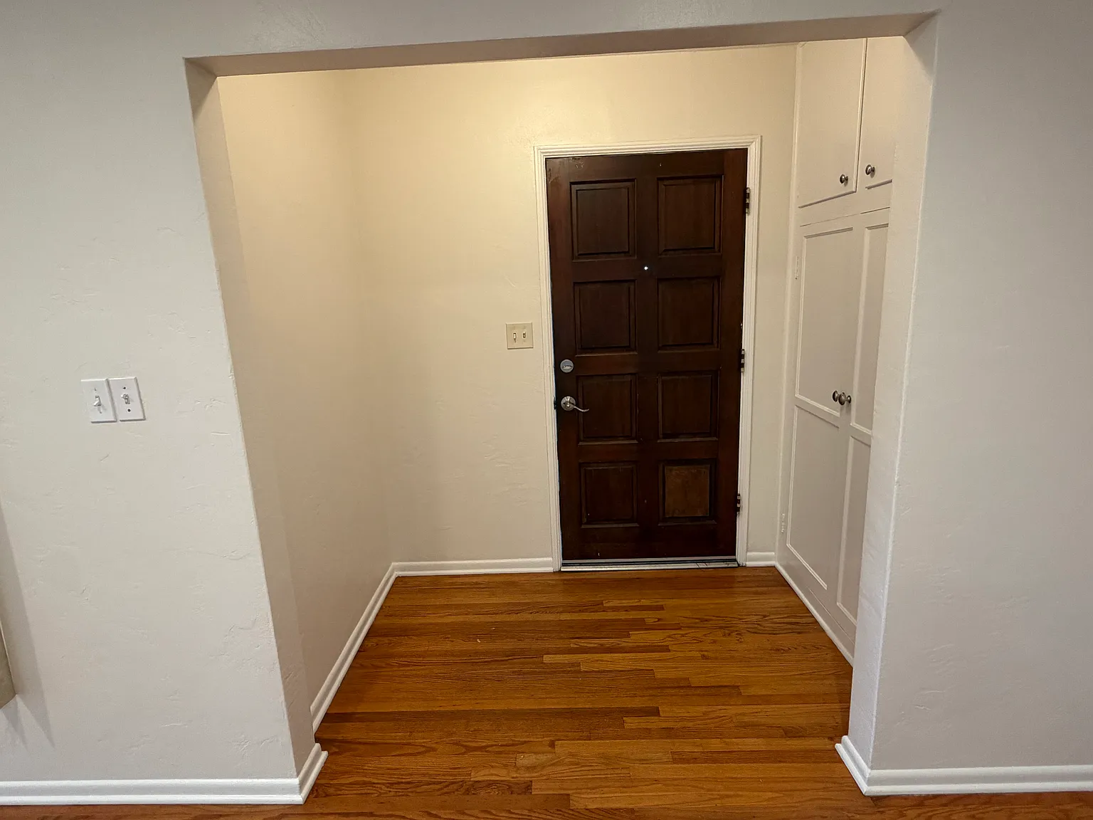 4 bed, 1716 sqft, $5,400 — Photo 4