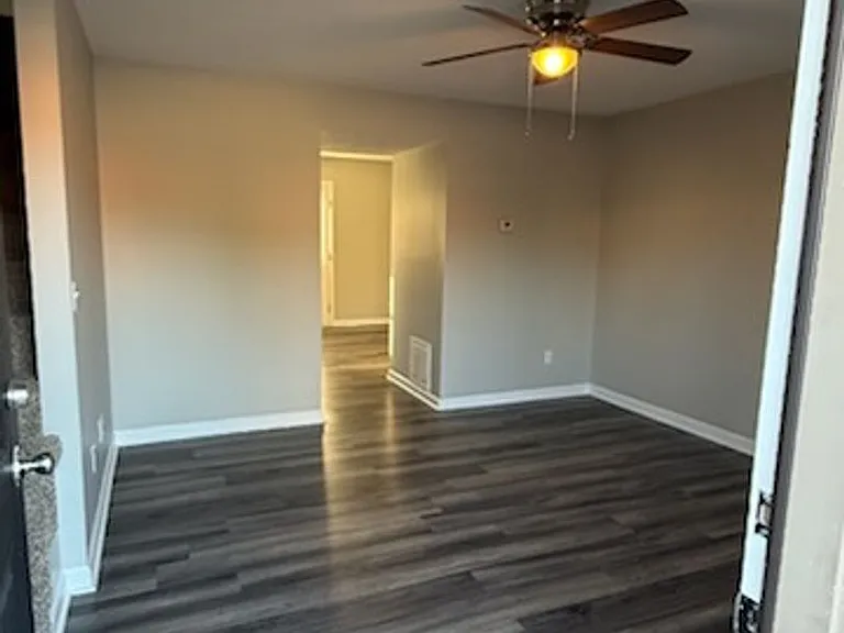 107 Manna Dr — Photo 3