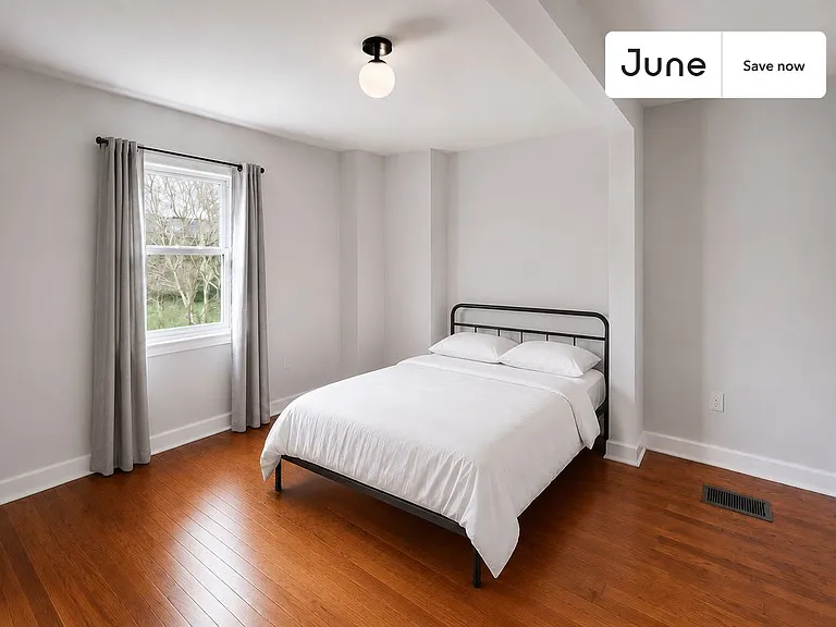 1334 Newton St NE — Photo 12