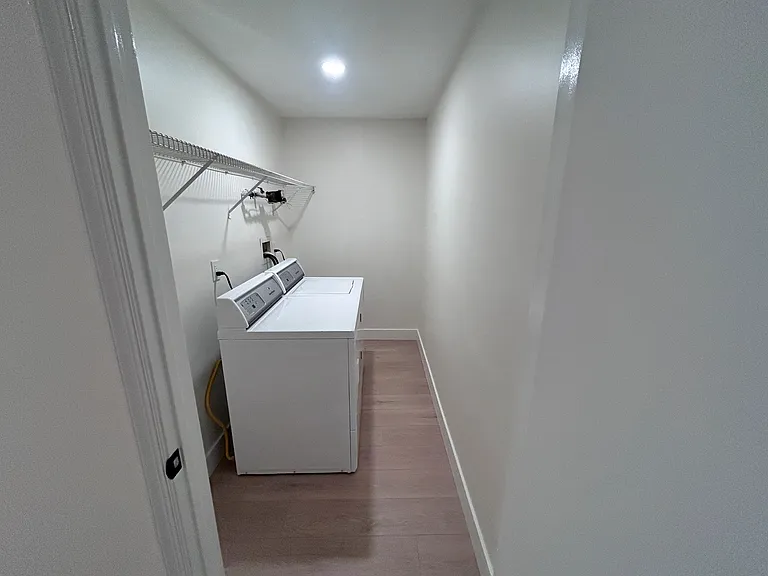203A Saxony Dr — Photo 15