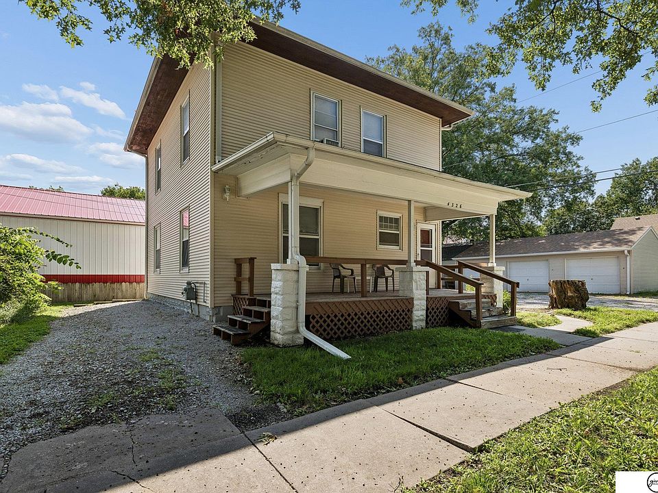 1st image of 4326 N 66th St