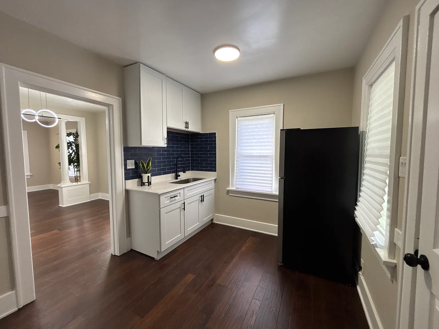 2 bed, 768 sqft, $1,950 — Photo 3