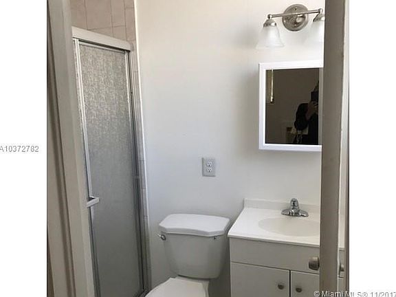 4th image of 1170 99th St APT 1