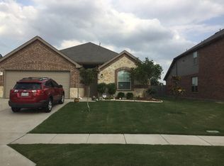 110 Arabian Rd, Waxahachie, TX 75165