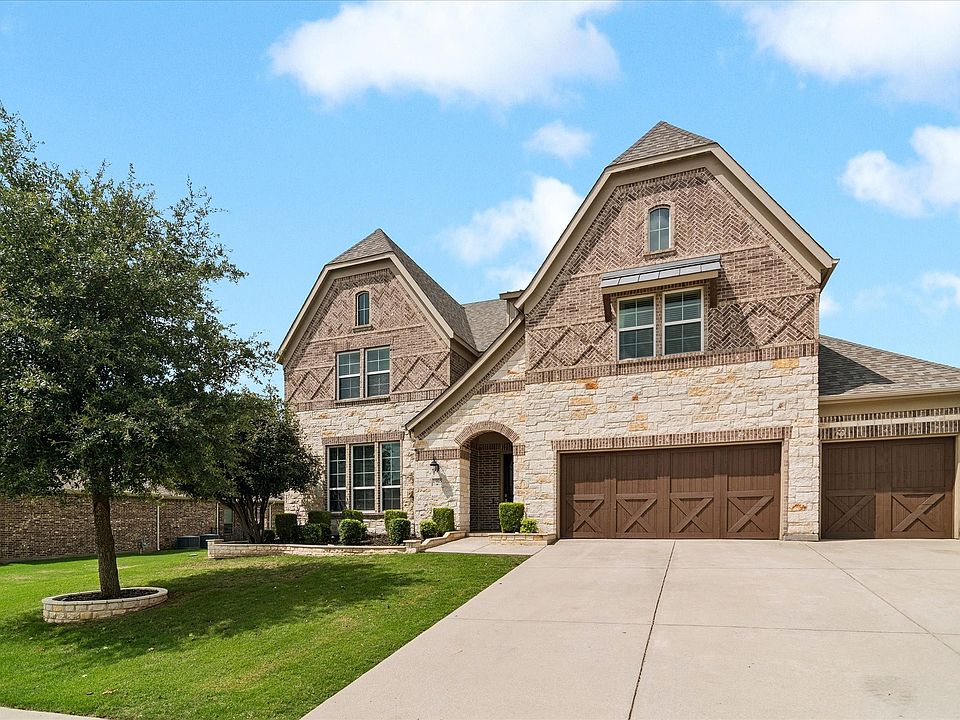 1st image of 1905 Running Deer Ln