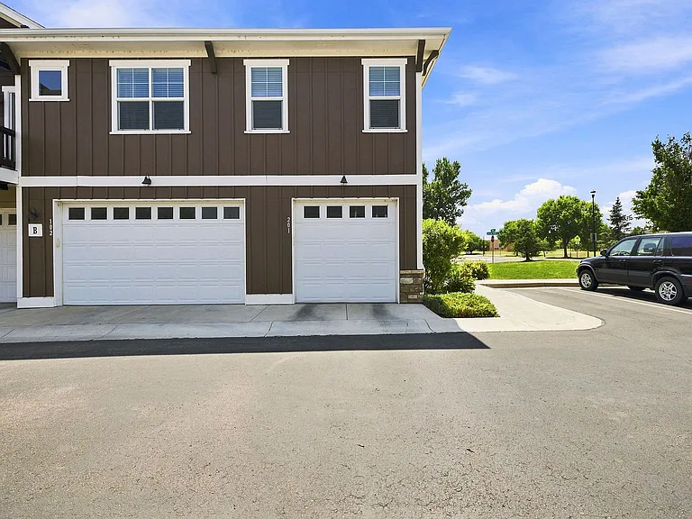 5851 Dripping Rock Ln #B201 — Photo 20