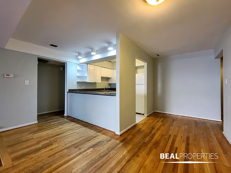 1220 North LaSalle Street — Photo 65