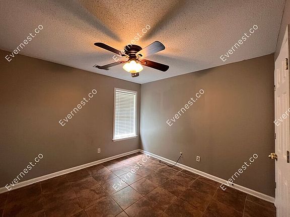 5th image of 7263 Bridgefield Dr