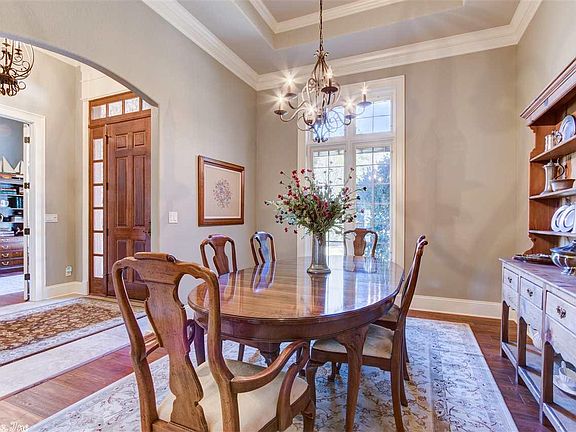 4th image of 251 Oakshores Cir