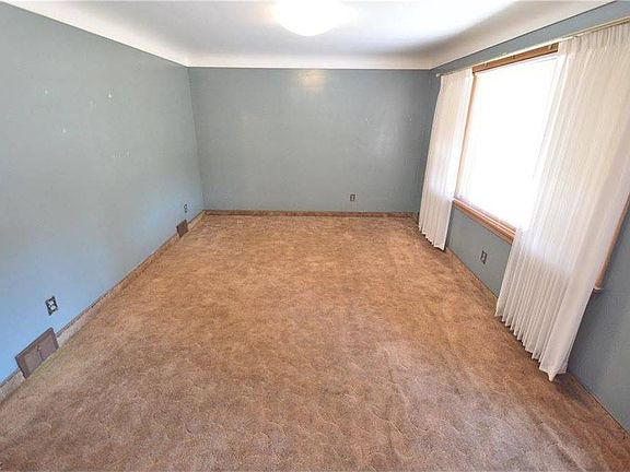 5th image of 4294 Patricia Ave