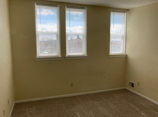 210 Pleasant St #3, Ionia, MI 48846