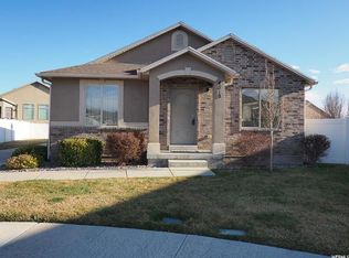 4518 W Gladstone Cir, Riverton, UT 84096