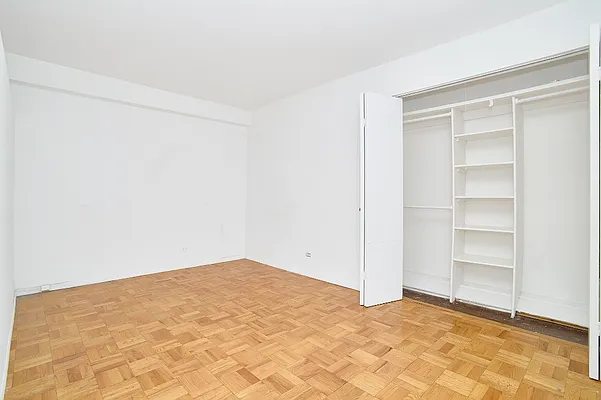 Rented by Living New York | media 6